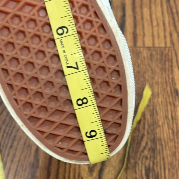 Vans Checkerboard Slip-On Sneakers sz 7 Women’s - Picture 14 of 14